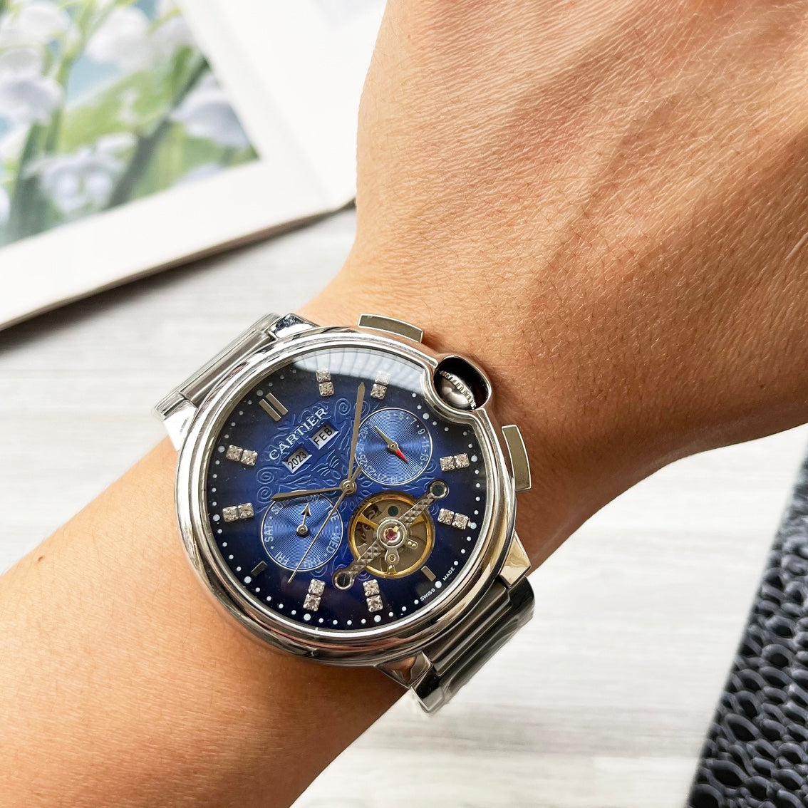 Cartier tempered glass mechanical watch